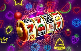 Tampilan aplikasi avo88 – pengalaman bermain slot dan taruhan Olahraga dari smartphone